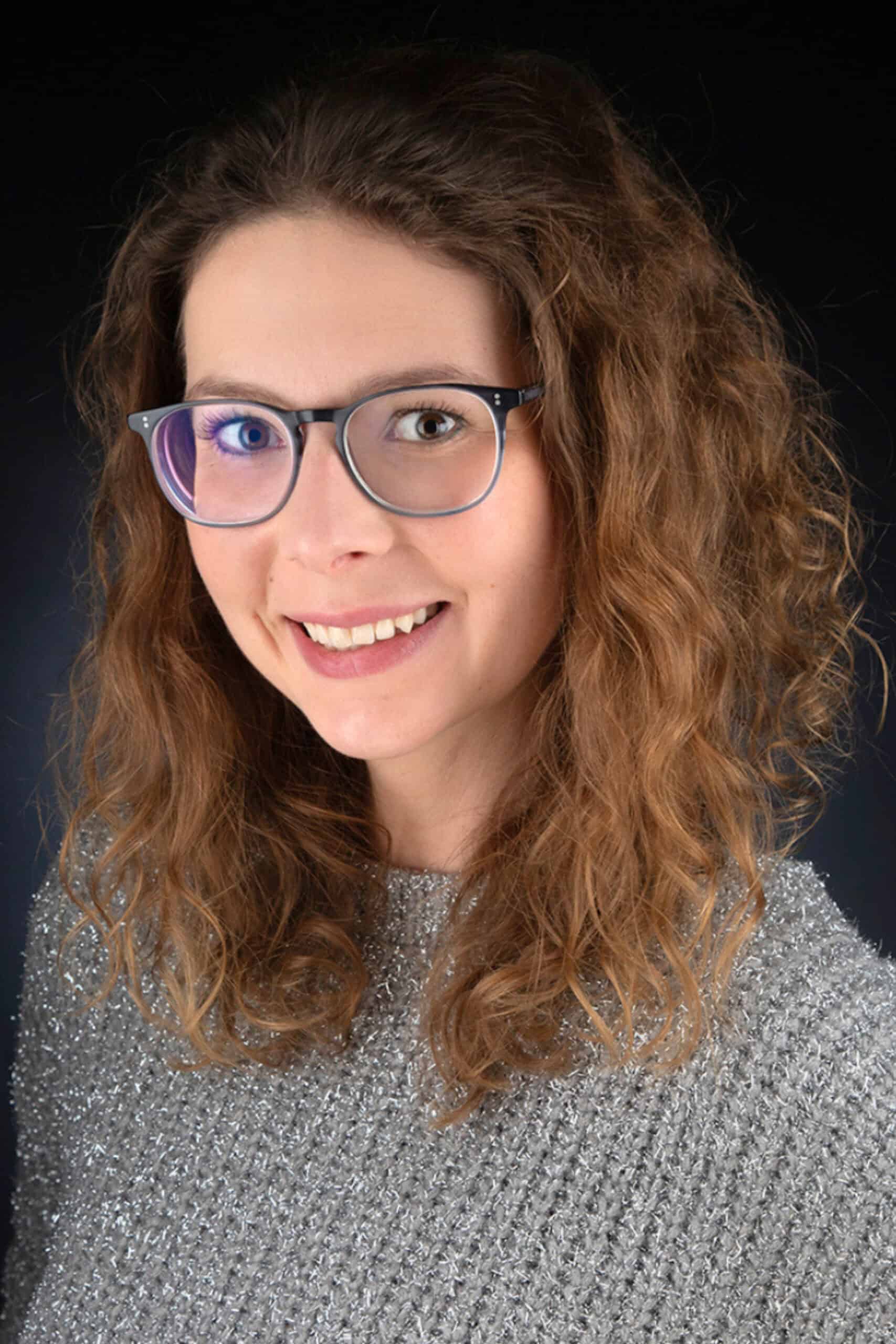 Anna von Canstein: Expertin für Coaching, Hypnose und Familienaufstellung in der Nähe von Dortmund